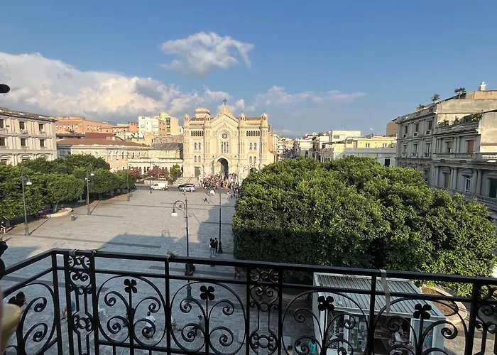 Sul Duomo - La Casa Di Pina Appartamento Reggio Calabria