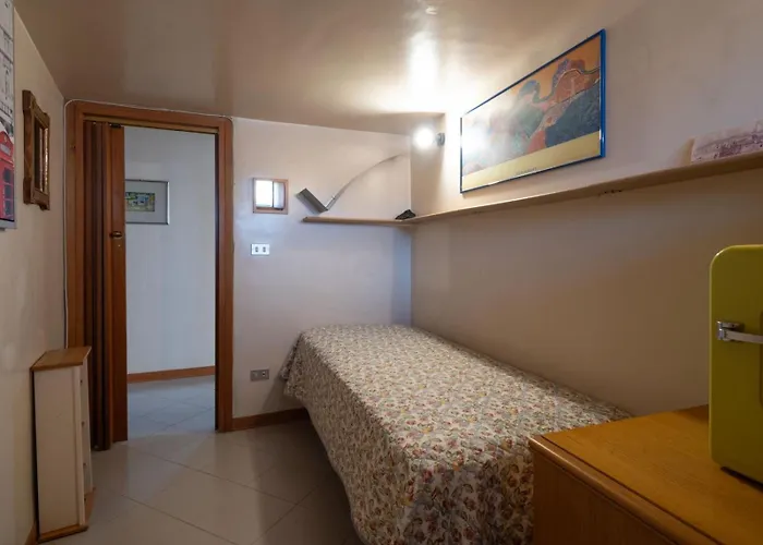 דירה La Casa Di Pina רג'יו די קאלאבריה